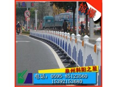 包頭市道路護(hù)欄廠(chǎng)家 廈門(mén)車(chē)道護(hù)欄 道路防撞護(hù)欄 莆田交通隔離護(hù)欄 惠安隔離護(hù)欄